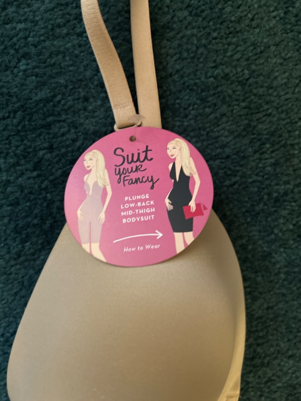 SPANX Suit Your Fancy Plunge Low-Back Bodysuit in Champagne. Size XL. NWT - Picture 2 of 4